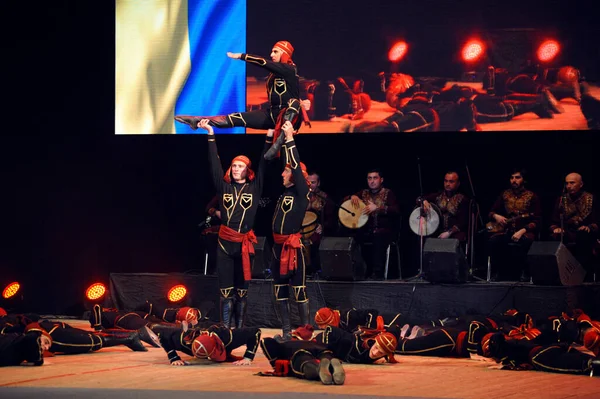 Dancers Famous Georgian Dance Ensemble Rustavi Performing Stage March 2017 — Fotografia de Stock