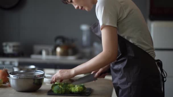 Immagine Una Donna Che Cucina — Video Stock