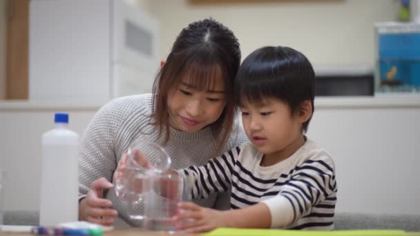 Parent Child Making Slime — Stok video