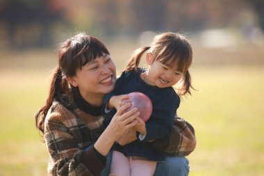 Parent and child to play 