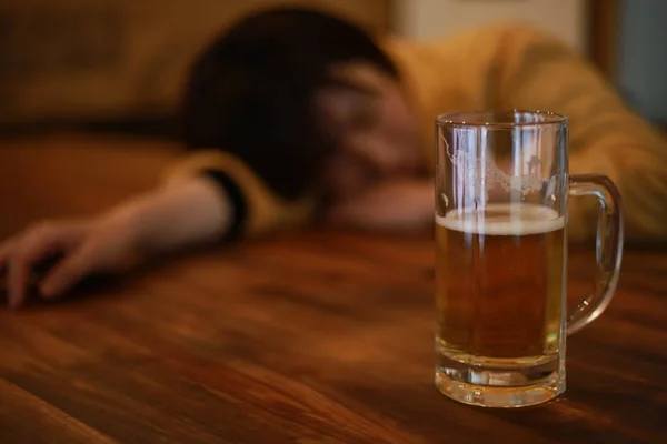 Female Who Drinks Sleeps — Stock fotografie