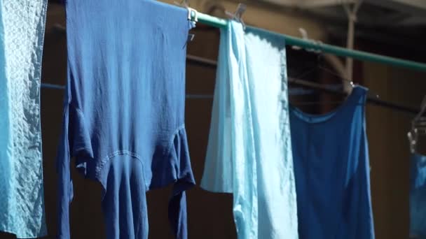 Indigo Dyed Silk Cloth Hanging Street — Αρχείο Βίντεο