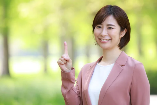 Ritratto Una Bella Giovane Donna Asiatica — Foto Stock