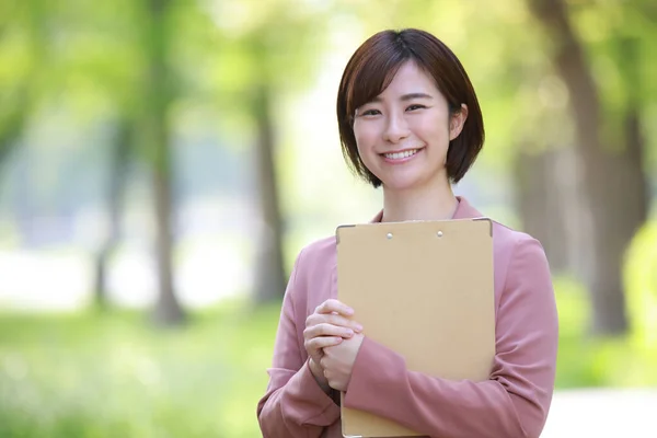 Porträtt Vacker Ung Kvinna Som Asiatiska — Stockfoto