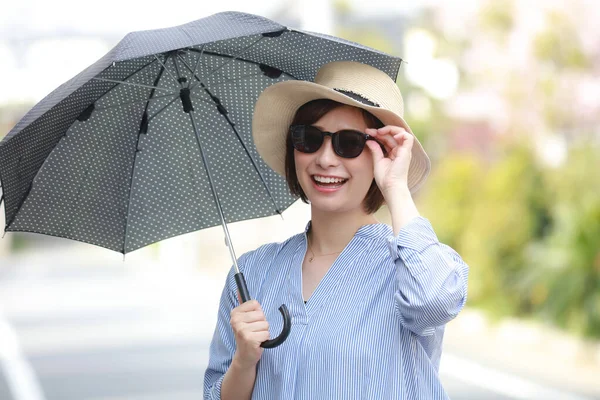 Young Woman Umbrella Sunglasses — Stock Photo, Image