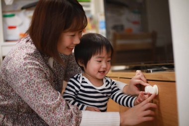 Ebeveynlerin ve çocukların güvenlik önlemleri almaları