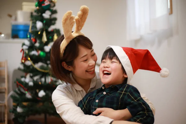 Mãe Filho Felizes Natal — Fotografia de Stock