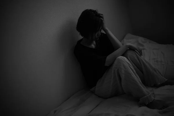 Портрет Депресивної Жінки Плаче — стокове фото