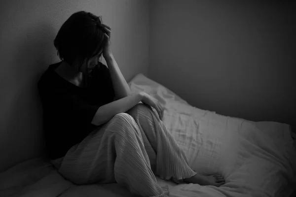 Портрет Депресивної Жінки Плаче — стокове фото