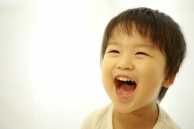 Küçük tatlı Asyalı çocuk.