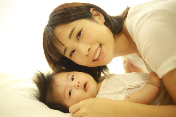 Young Asian Woman Her Baby — Stock Photo, Image