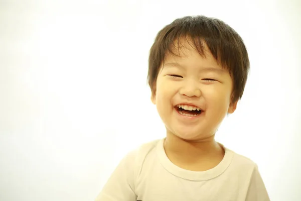 Schattig Klein Aziatisch Jongen — Stockfoto