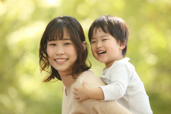 Portrait Asian Mother Little Son — Stock Photo, Image