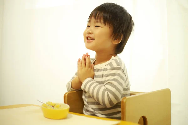 Cute Asian Boy Eating Home — Stock Photo, Image