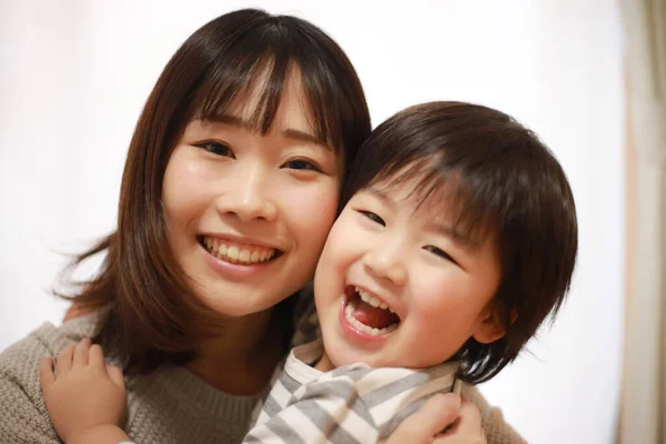 아시아인젊은 과그녀의 — 스톡 사진