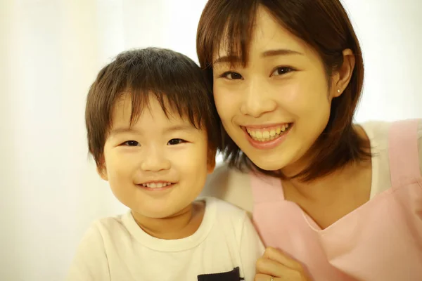 Young Asian Mother Her Son — Stock Photo, Image