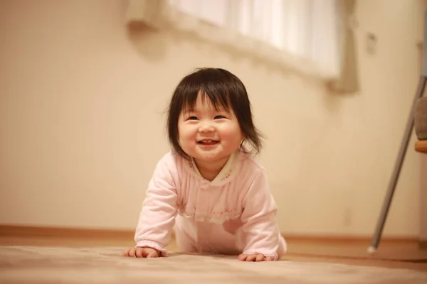 Χαριτωμένο Κοριτσάκι Από Την Ασία — Φωτογραφία Αρχείου