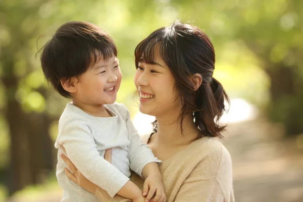 Retrato Asiático Madre Con Poco Hijo —  Fotos de Stock