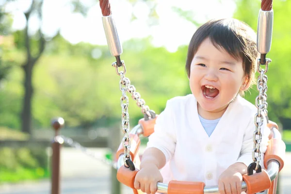 Asiatische Kleine Junge Haben Spaß Auf Spielplatz — Stockfoto