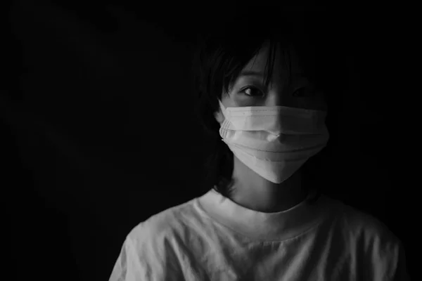 Asian Woman Wearing Face Mask — Stock Photo, Image