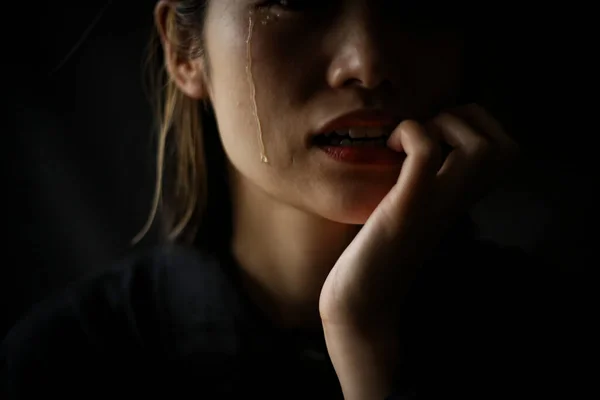 Portrait Crying Japanese Woman Dark Background — Stock Photo, Image