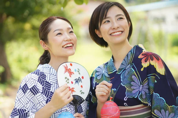 Japanska Kvinnor Kimono Den Traditionella Tanabata Festivalen Japan — Stockfoto