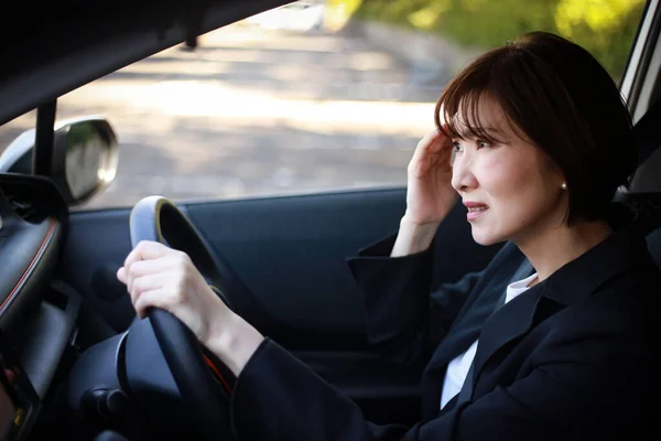 Beautiful Asian Young Woman Headache Wheel Car — Stock Photo, Image