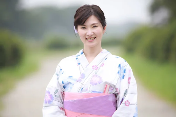 Image Woman Wearing Yukata — Stock Photo, Image