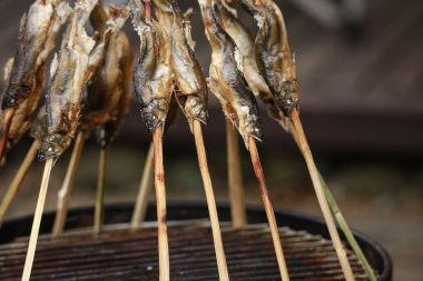 Tuzlu ızgara tatlı balık. 