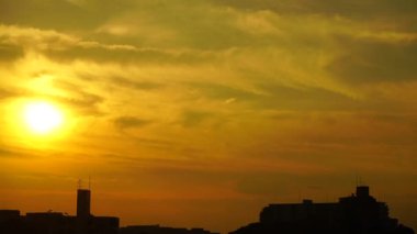 How the sun goes down