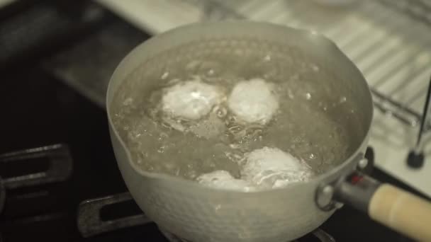 How Make Boiled Eggs — 비디오