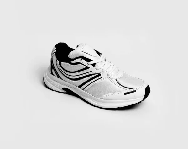 Μαύρα Γκρι Αθλητικά Παπούτσια Που Απομονώνονται Λευκό Φόντο — Φωτογραφία Αρχείου