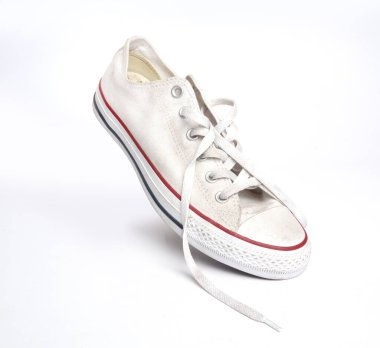 beyaz lastik tabanlı günlük spor ayakkabılar