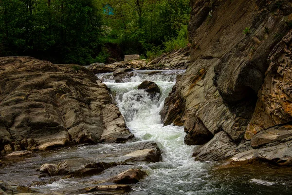 Waterfall Mountain River Sheshory — Stockfoto