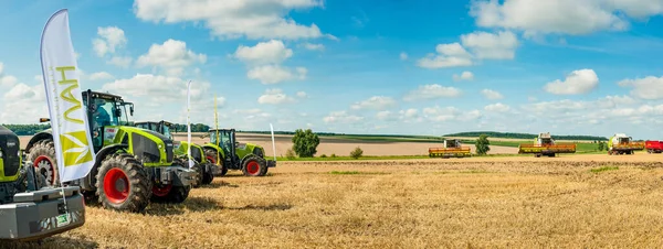 Ternopil Region Ukrajina Srpna 2021 Demonstrace Zemědělských Strojů Kombinace Traktory — Stock fotografie