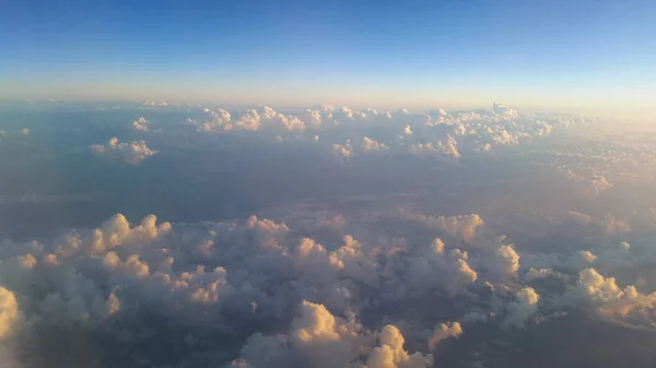 Wolken Als Hintergrund Und Abstrakt — Stockfoto