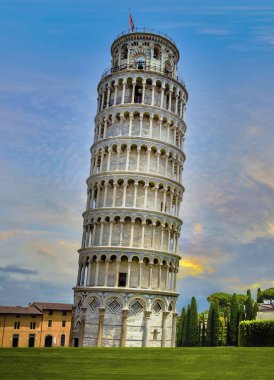 Pisa, Leaning Tower, (Italian: torre pendente di Pisa), UNESCO world heritage site, Tuscany, Italy. known worldwide for its nearly four-degree lean. The tower is situated behind the Pisa Cathedral and is the third-oldest structure in the city.