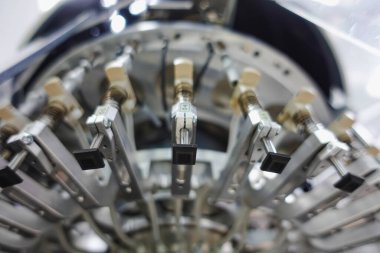 Yarı iletken fabrika için temiz oda üretim hattındaki yüksek hızlı makineyi seçin ve yerleştirin