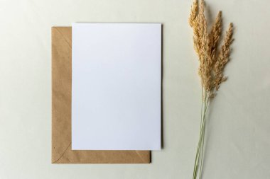 Bir davet mektubu, kart maketi