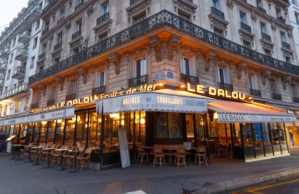 Paris França Março 2022 Tradicional Restaurante Francês Frutos Mar Dalou — Fotografia de Stock