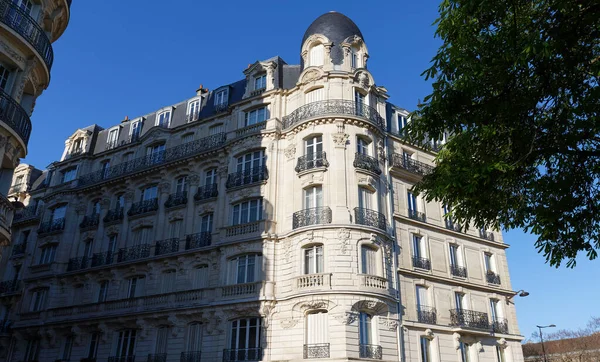 Facade Traditional French House Typical Balconies Windows Paris France — Stock Photo, Image