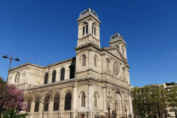Kościół Saint Francois Xavier Widziany Boulevard Des Invalides Paryżu Francja — Zdjęcie stockowe