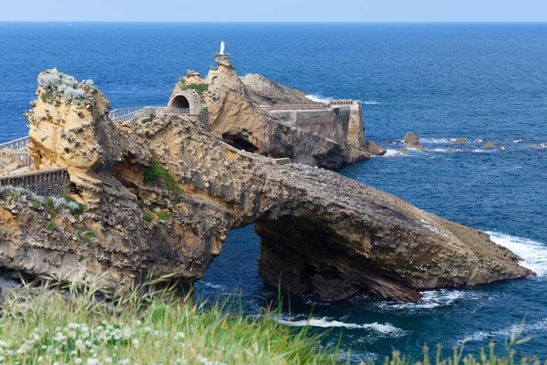 Biarritz Frankrike Jungfruklippan Solig Dag Över Atlanten — Stockfoto