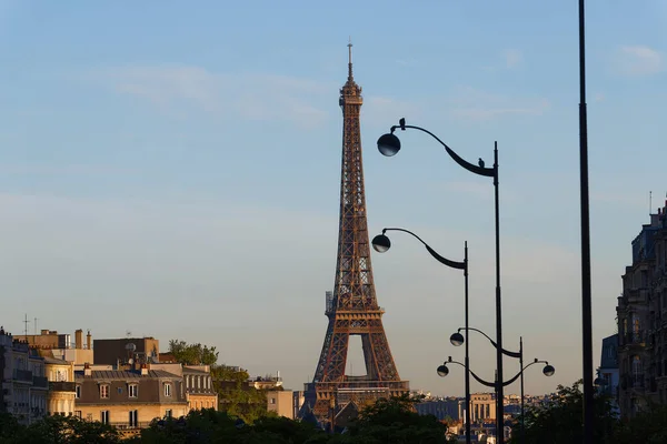 Der Berühmte Eiffelturm Ist Der Beliebteste Reiseort Und Die Globale — Stockfoto