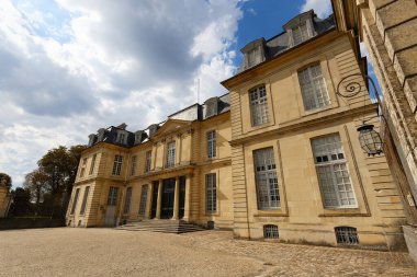 View on castle de Champs in Champs-sur-Marne , France. It was constructed between 1703 and 1708. It contains sumptuous rococo and Chinoiserie decor painted in the mid-18th century .