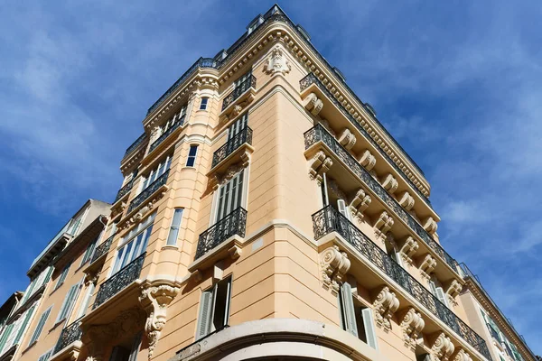 Looking Architectural Details Old Apartment Building Toulon France Beautiful Arches — 图库照片