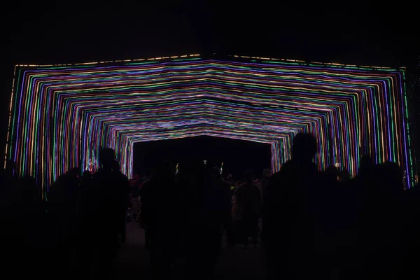 People Walking Tunnel Lights Christmas Fantasy Lights Los Gatos California — Stock Photo, Image