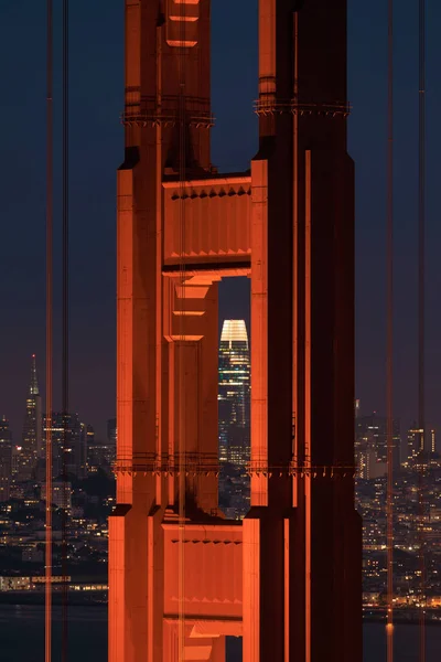 Golden Gate Bridge North Tower Closeup Blue Hour Hawk Hill — Fotografia de Stock