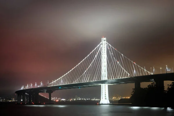 San Francisco Oakland Bay Bridge Eastern Span Nevoeiro Treasure Island — Fotografia de Stock