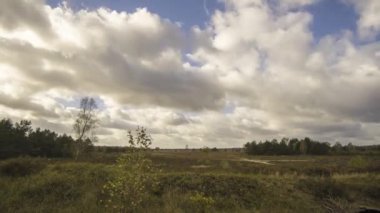  Nöruppiner fundalığının zamanı. hareket eden bulutlar ve ışık oyunu.